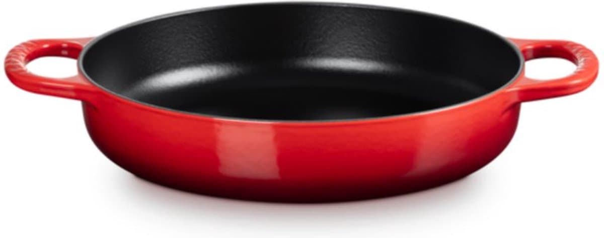 Le Creuset Signature Hapjespan met 2 grepen 28 cm - Kersenrood